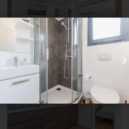 Apartament Tomica With Pool