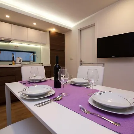 Tomica With Pool Apartament Biograd Na Moru