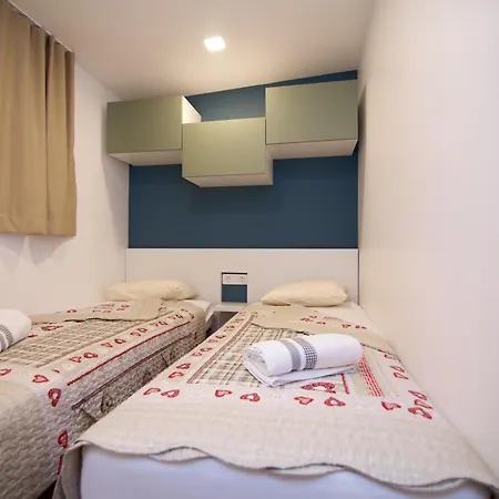 Apartment Tomica With Pool *