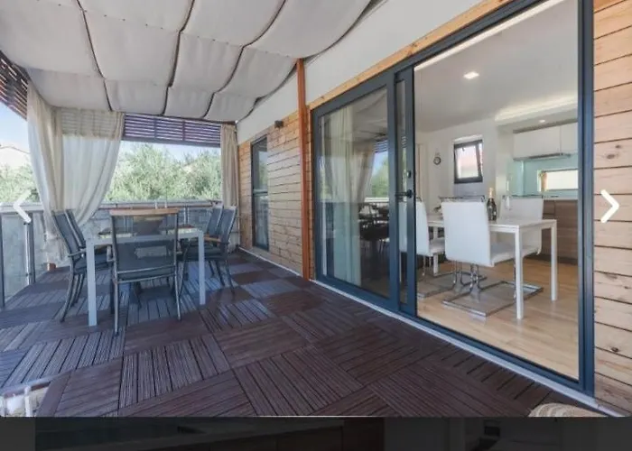 Tomica With Pool * Biograd na Moru